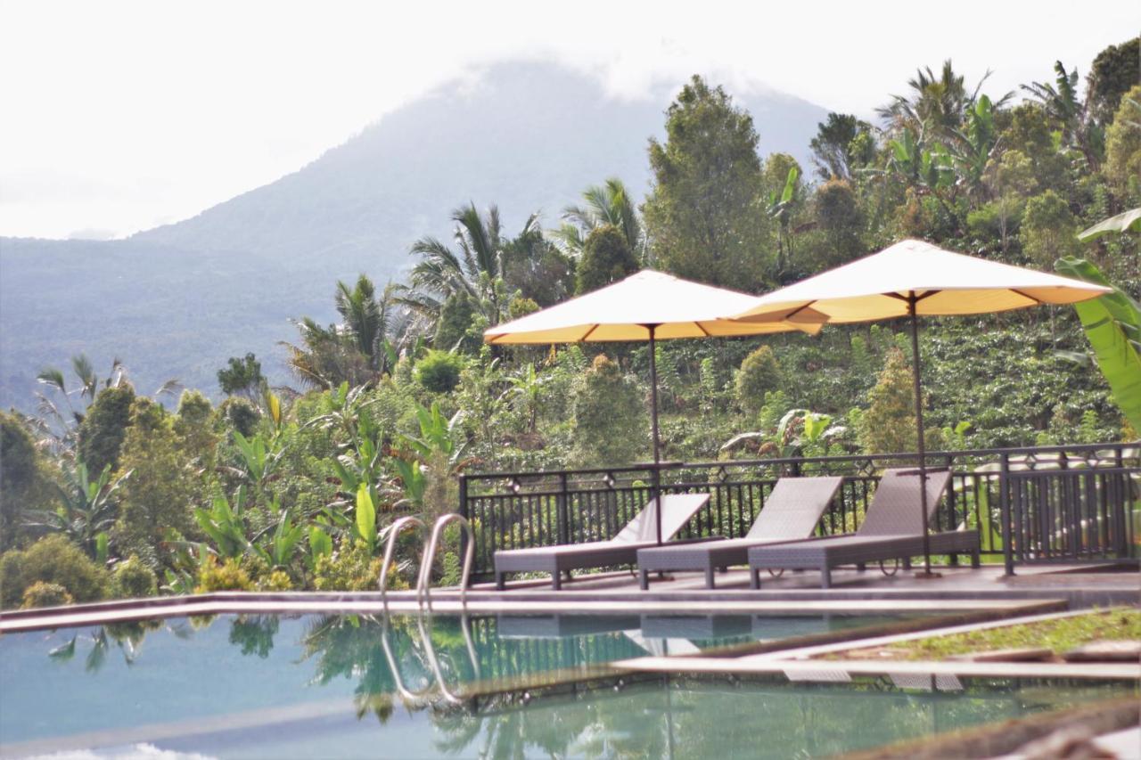 Atres Sari Resort Munduk Exterior foto
