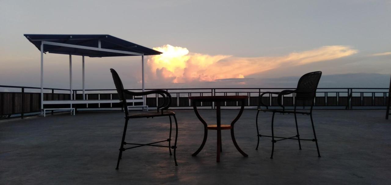 Atres Sari Resort Munduk Exterior foto